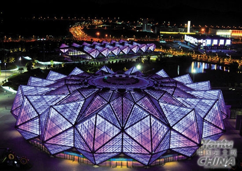 深圳北站大運場館